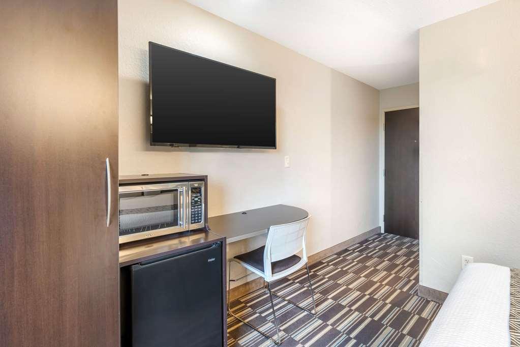 Microtel Inn & Suites By Wyndham Brooksville Ridge Manor Quarto foto